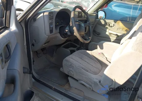 1999 GMC Sonoma Sls z USA, uszkodzony, nr VIN 1GTCS1945XK520163